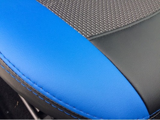 Авточехлы на Lada Kalina 2 Авточехлы на Lada Kalina 2