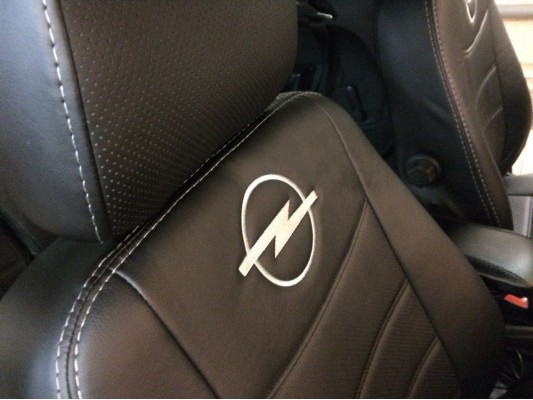 Авточехлы на Opel Astra H Авточехлы на Opel Astra H