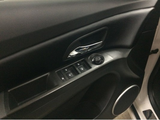 Перетяжка дверных карт Перетяжка дверных карт